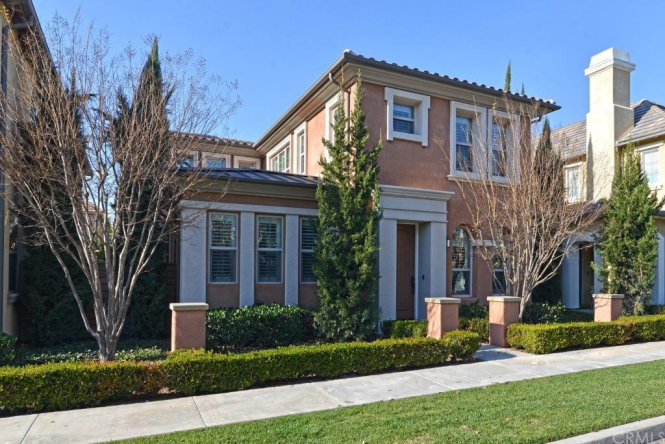 伍德伯里社區(qū)3臥公寓-售價(jià)$89.9萬(wàn)！