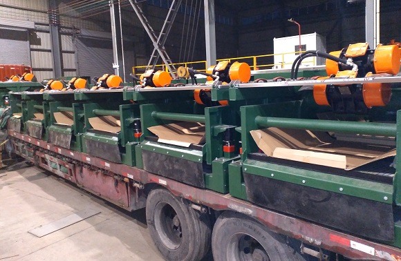 新疆油田泥漿振動篩